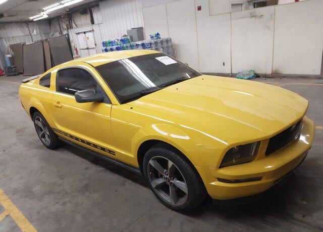 2005 FORD Mustang