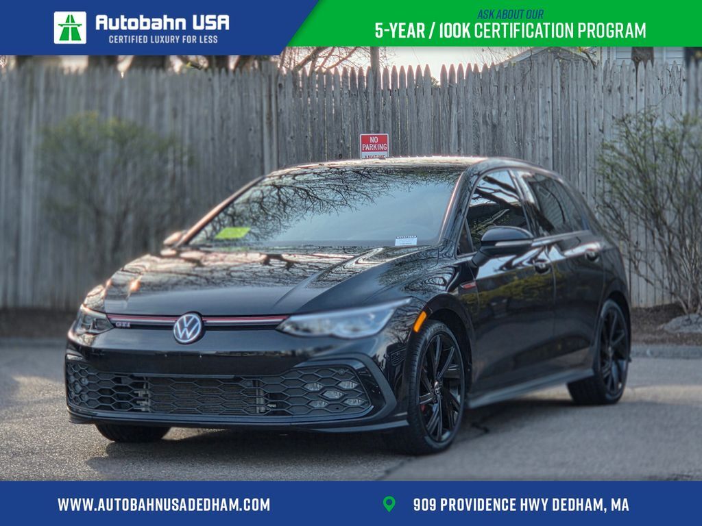 2022 VOLKSWAGEN Golf GTI