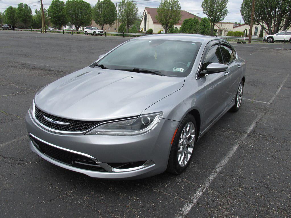 2015 Chrysler 200
