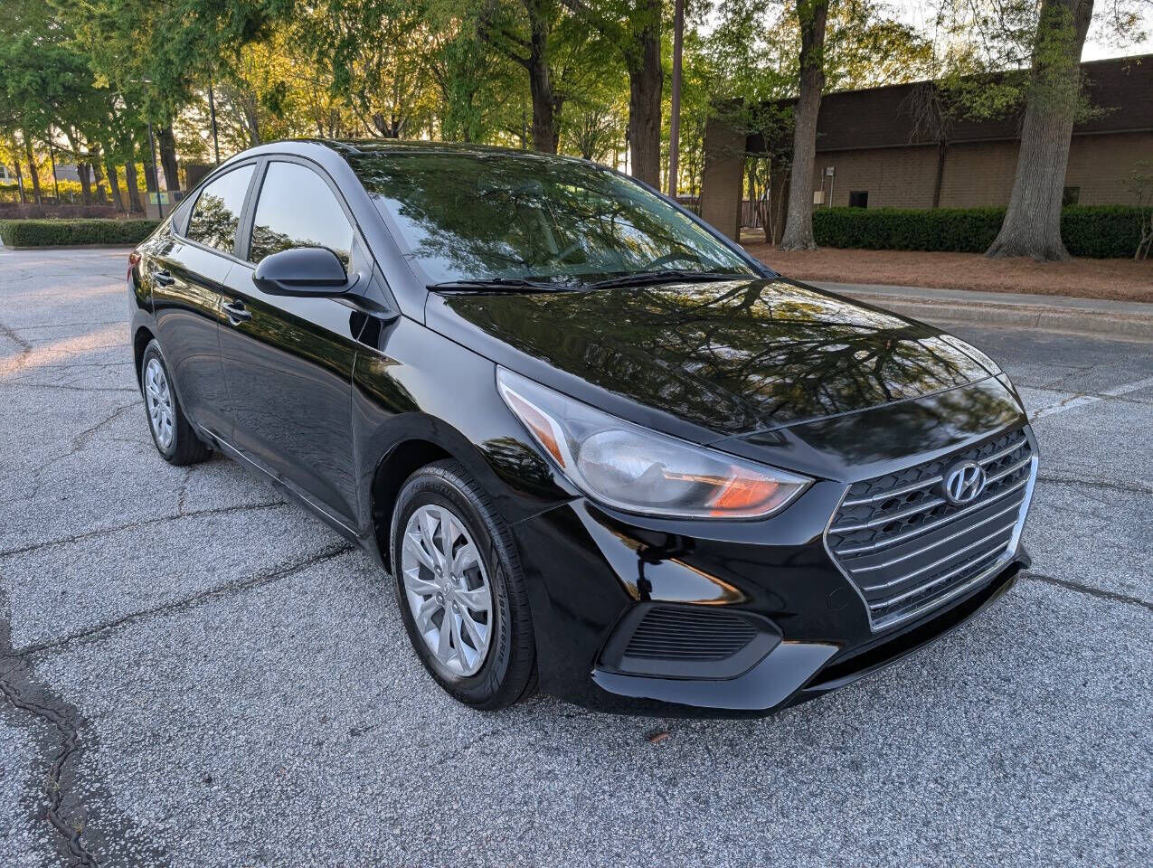 2022 HYUNDAI Accent