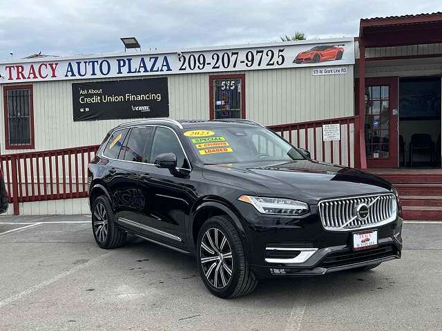 2023 VOLVO XC90