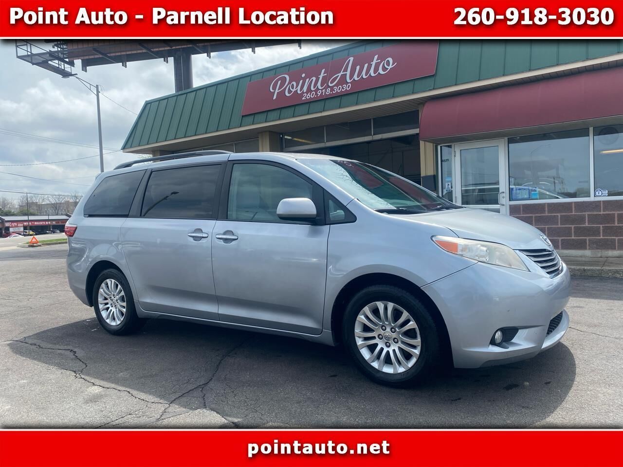 2015 TOYOTA Sienna