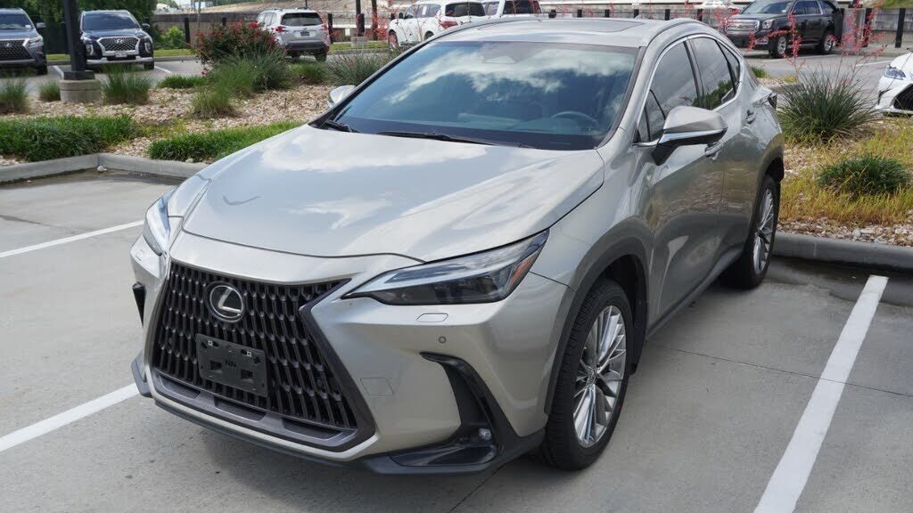 2022 LEXUS NX