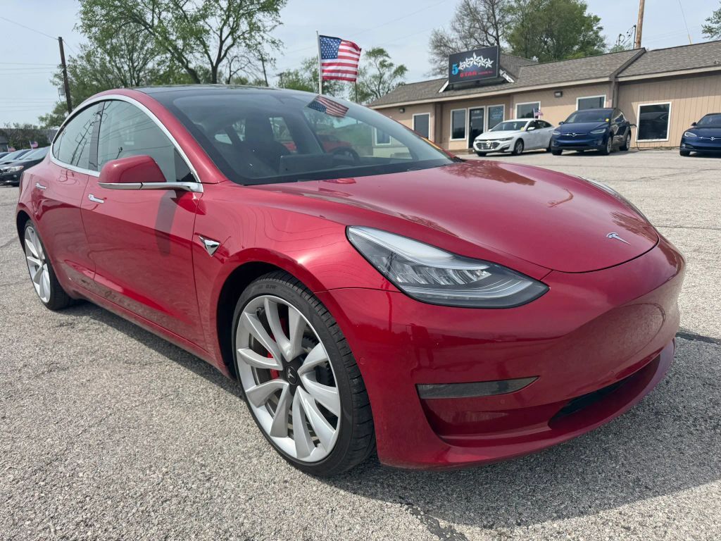 2019 TESLA Model 3