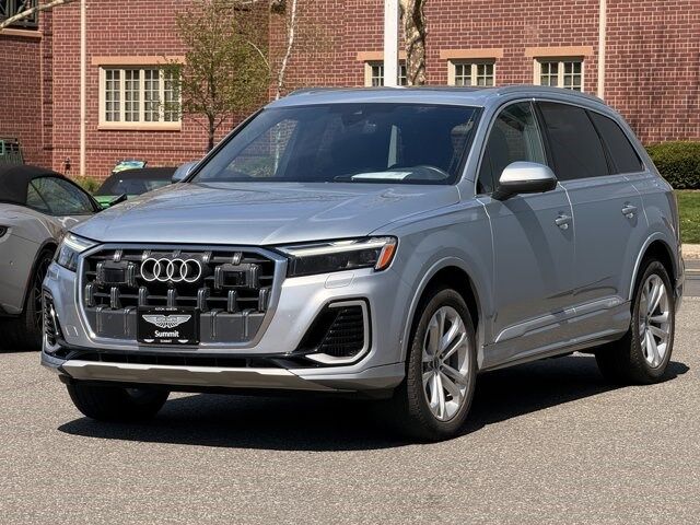 2025 AUDI Q7