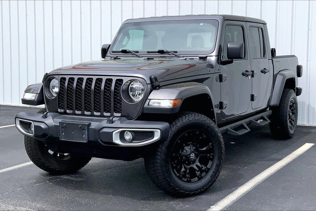 2023 JEEP Gladiator