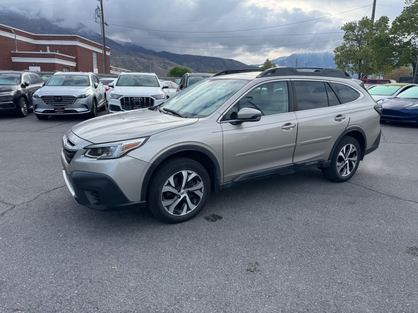 2020 SUBARU Outback