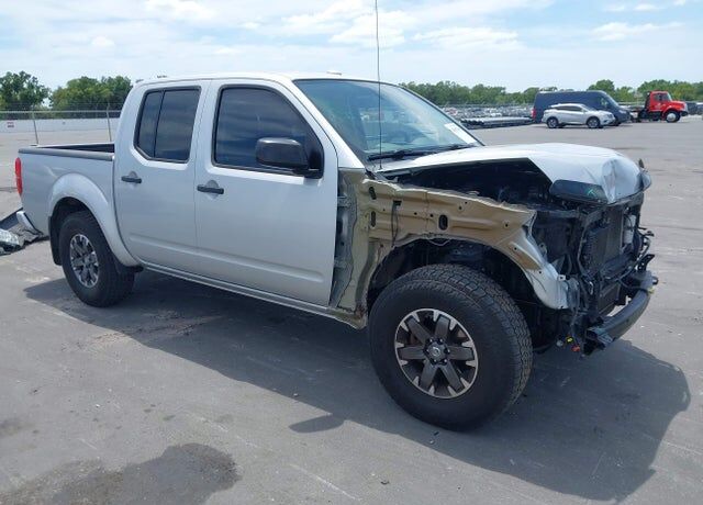 2017 NISSAN Frontier