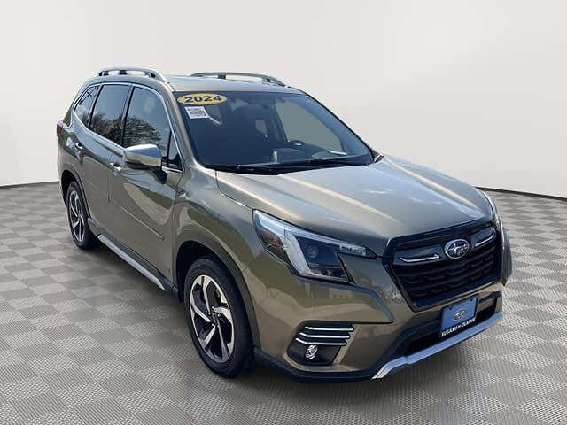 2024 SUBARU Forester