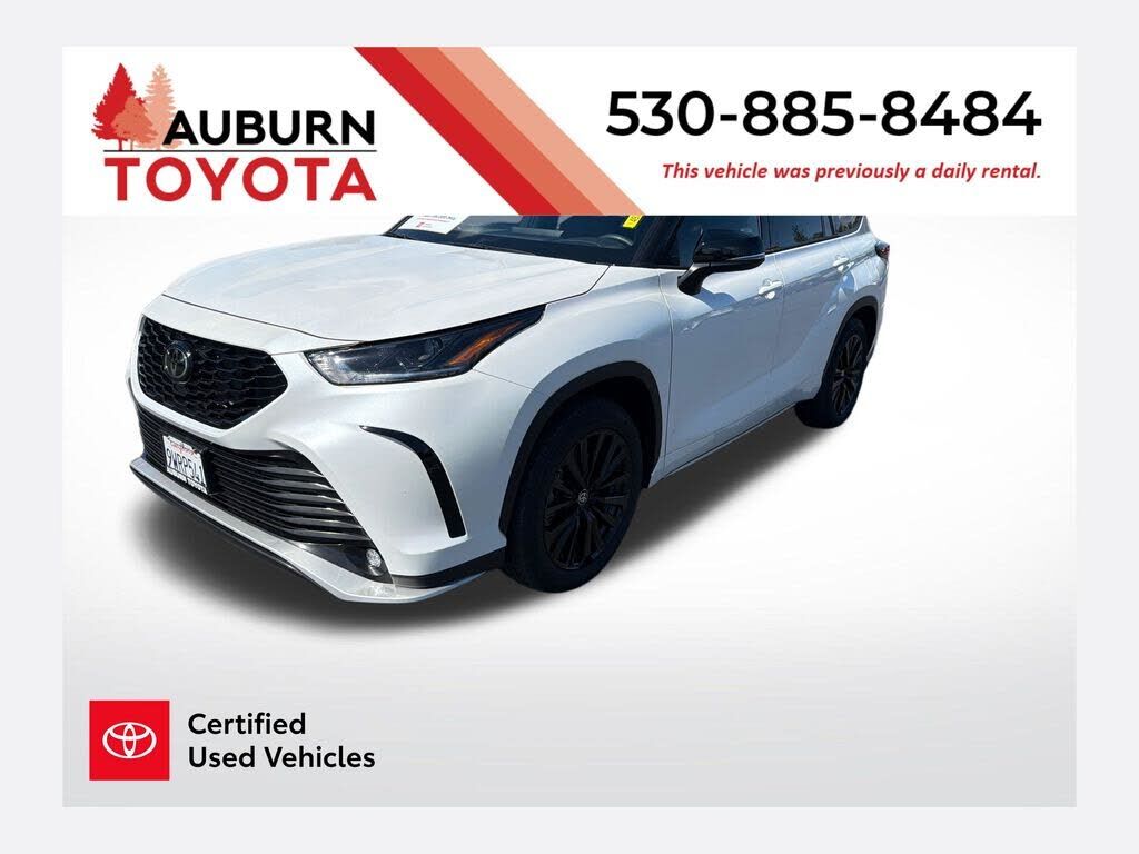 2026 TOYOTA Highlander