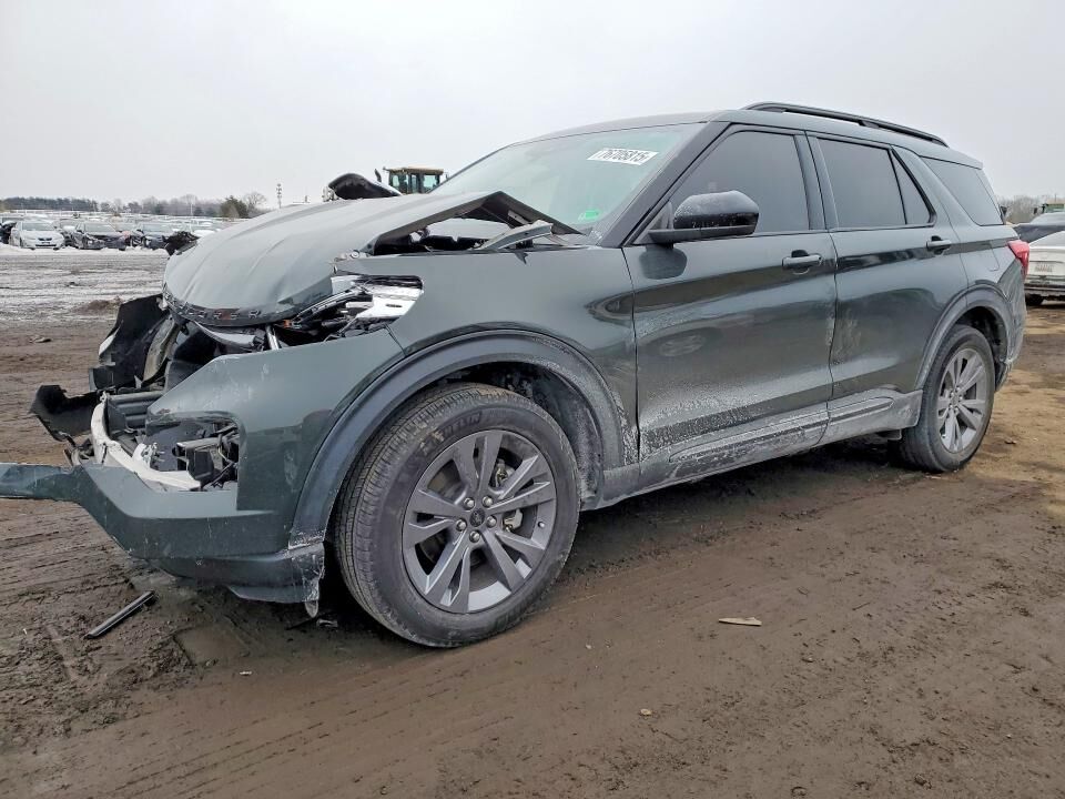 2022 FORD Explorer