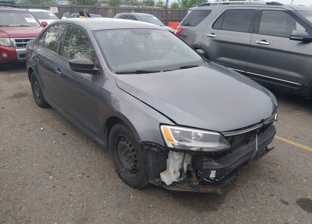 2016 VOLKSWAGEN Jetta