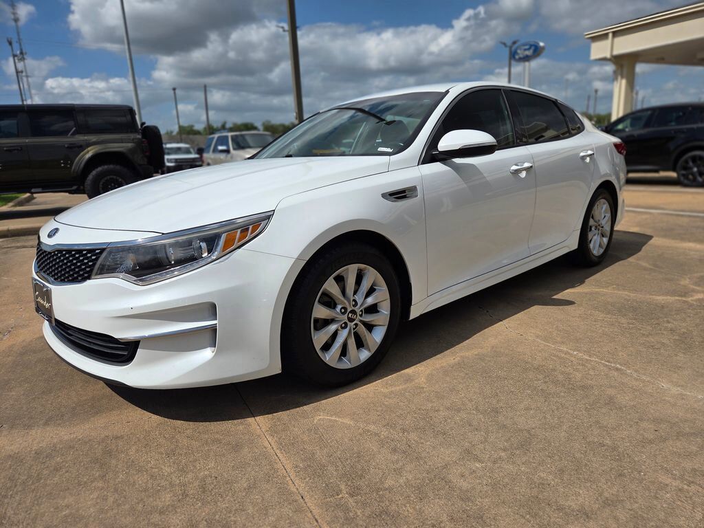 2018 KIA Optima