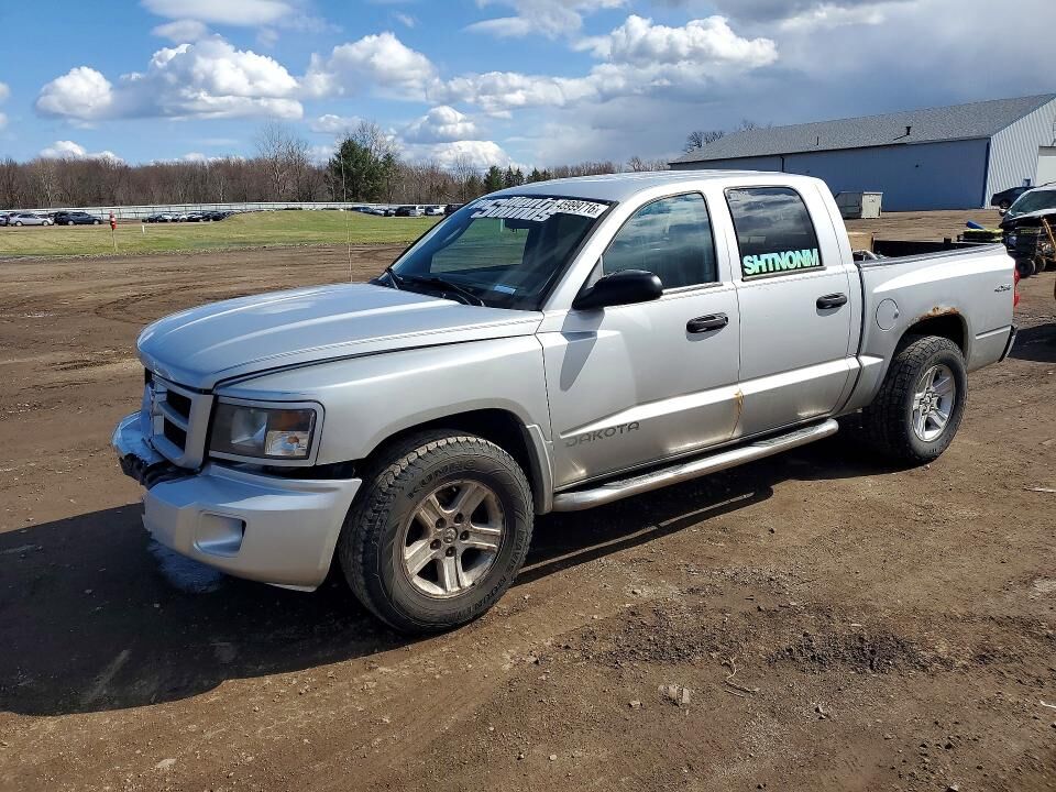 2011 DODGE Dakota
