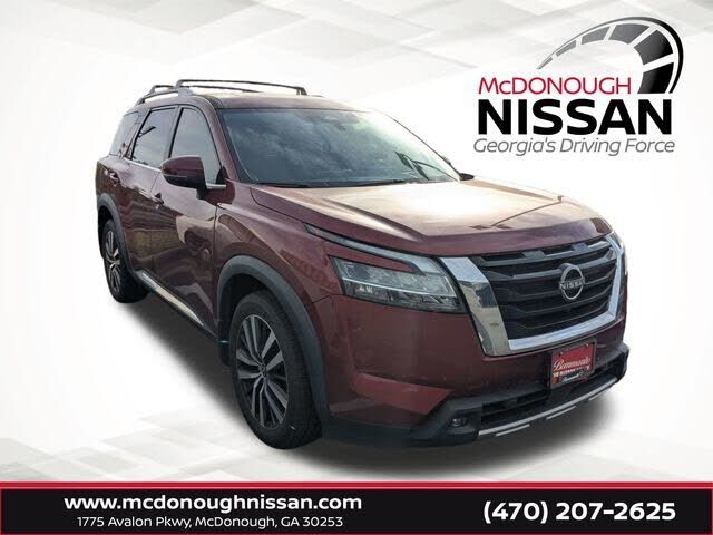 2022 NISSAN Pathfinder
