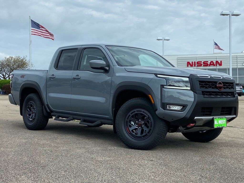 2026 NISSAN Frontier