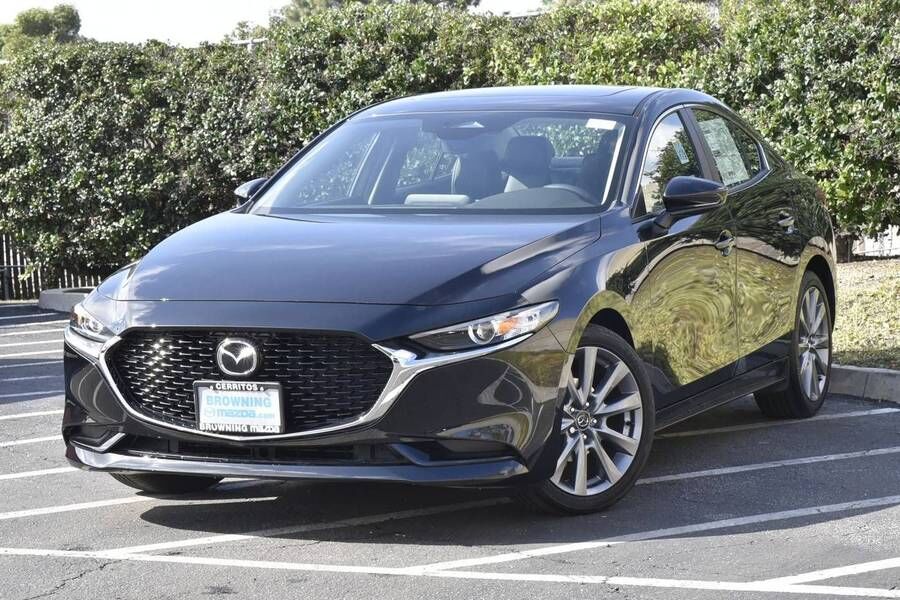 2026 MAZDA Mazda3