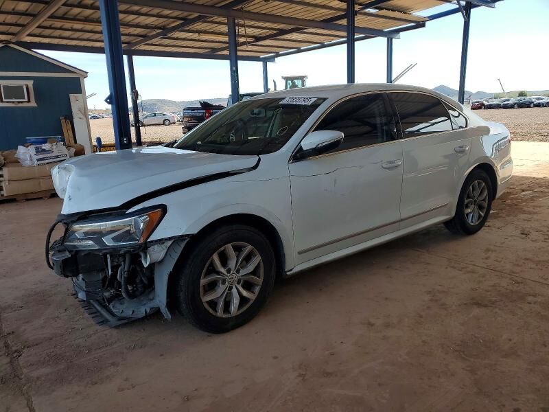 2017 VOLKSWAGEN Passat