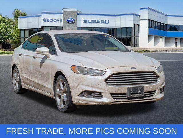 2015 FORD Fusion
