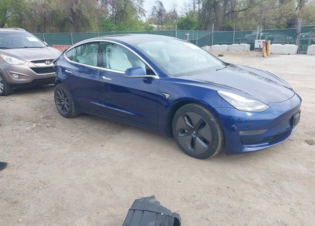2019 TESLA Model 3