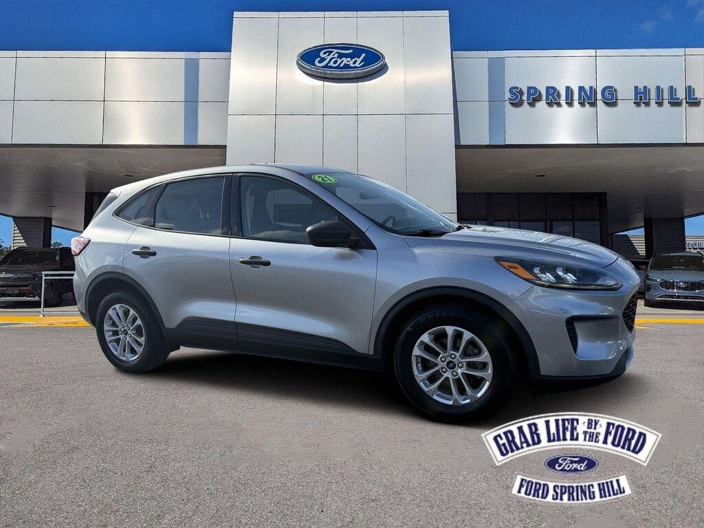 2021 FORD Escape