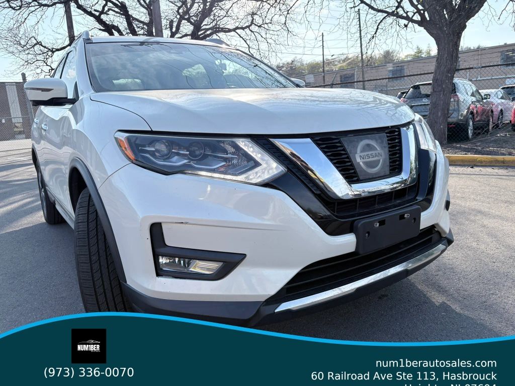 2017 NISSAN Rogue
