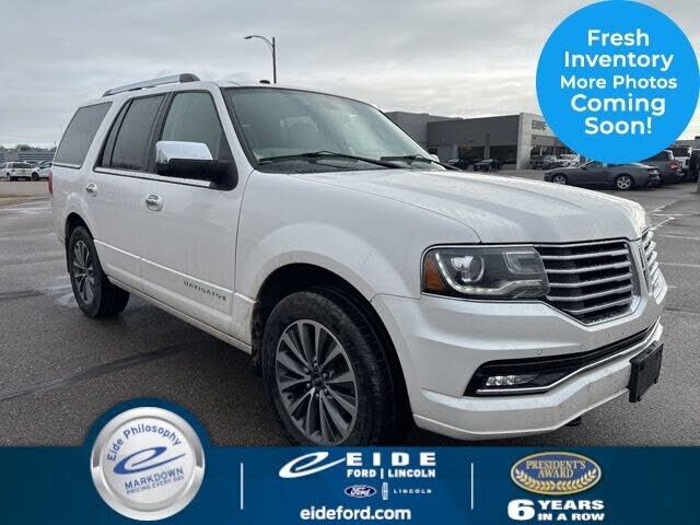 2016 LINCOLN Navigator