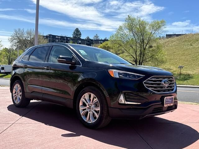 2022 FORD Edge