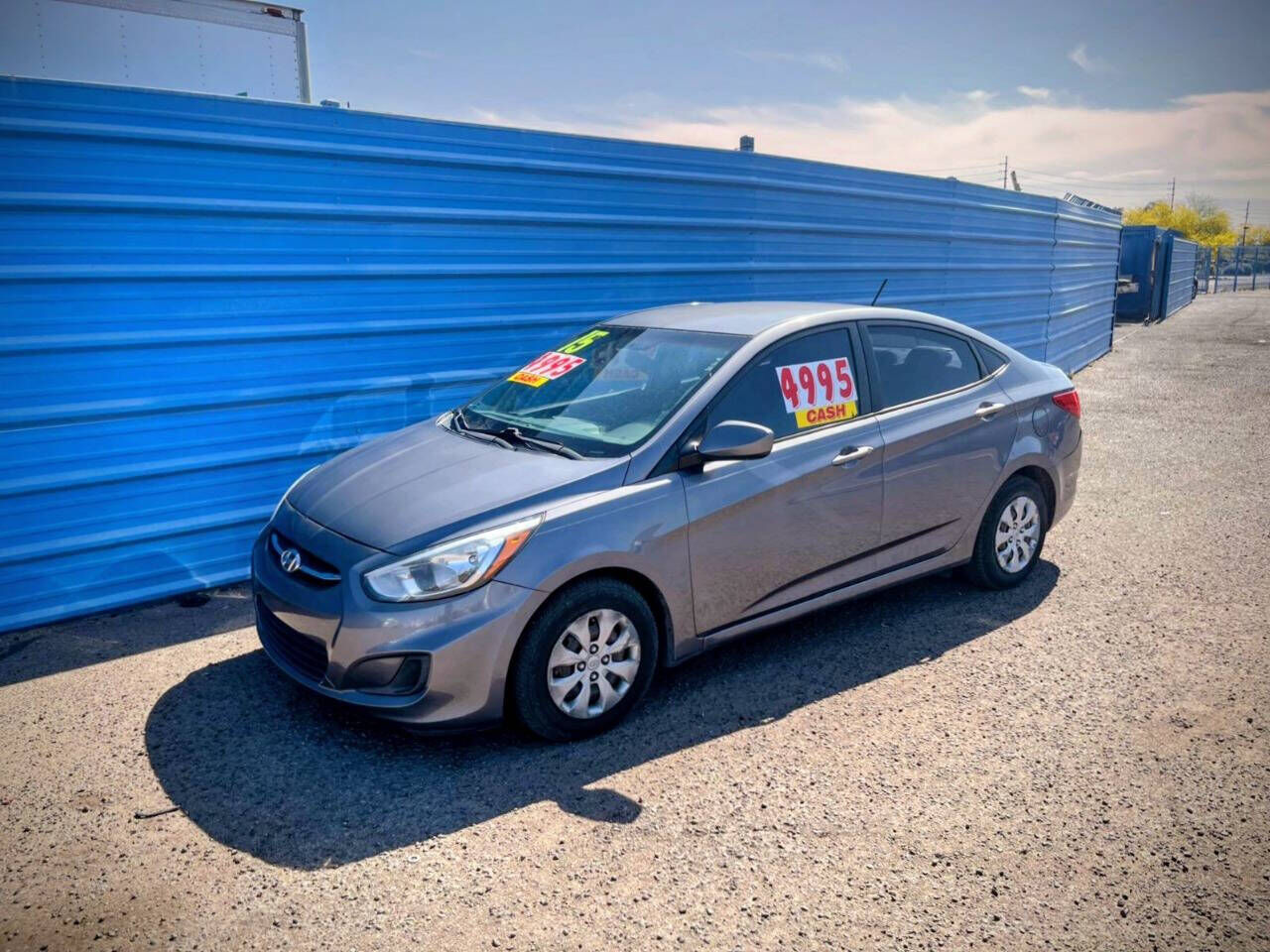 2015 HYUNDAI Accent