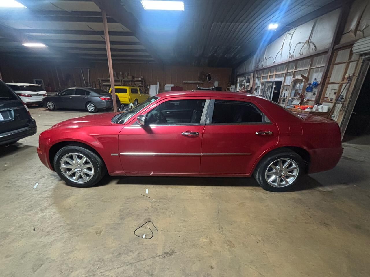 2010 CHRYSLER 300