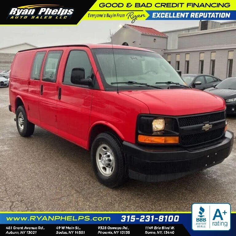 2017 CHEVROLET Express