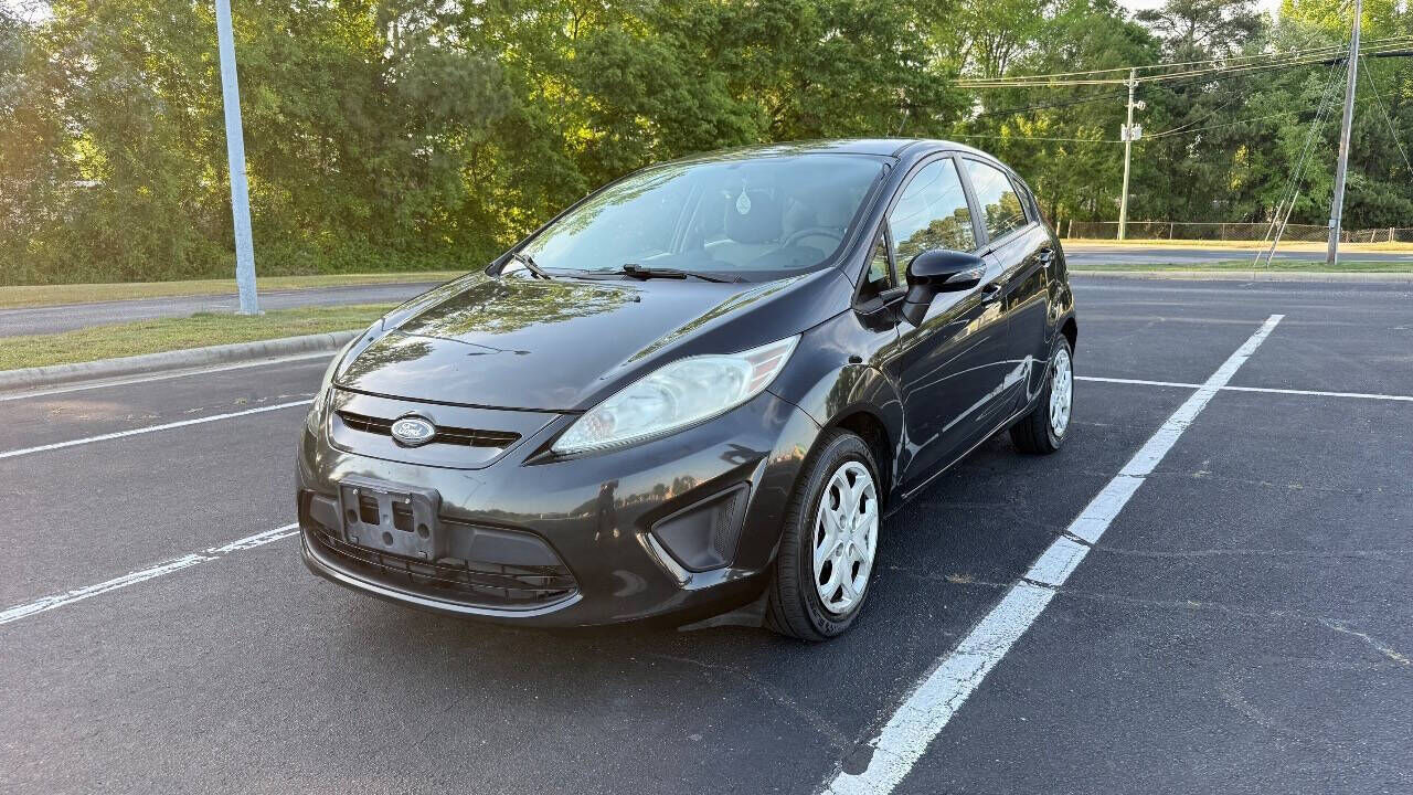 2013 FORD Fiesta