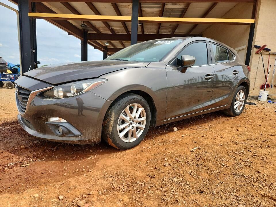 2016 MAZDA Mazda3