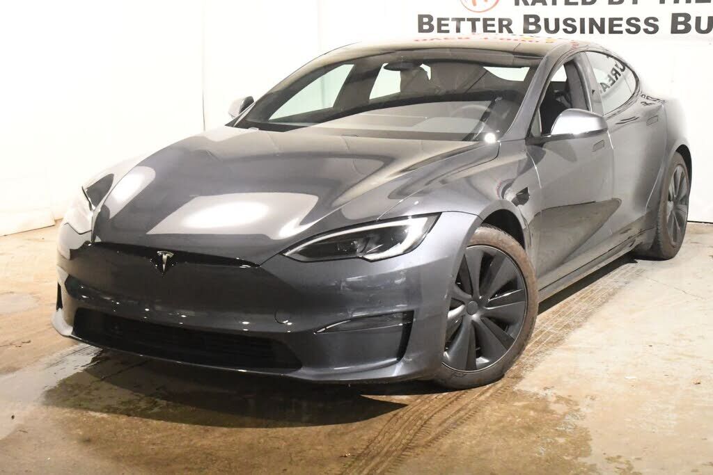 2022 TESLA Model S