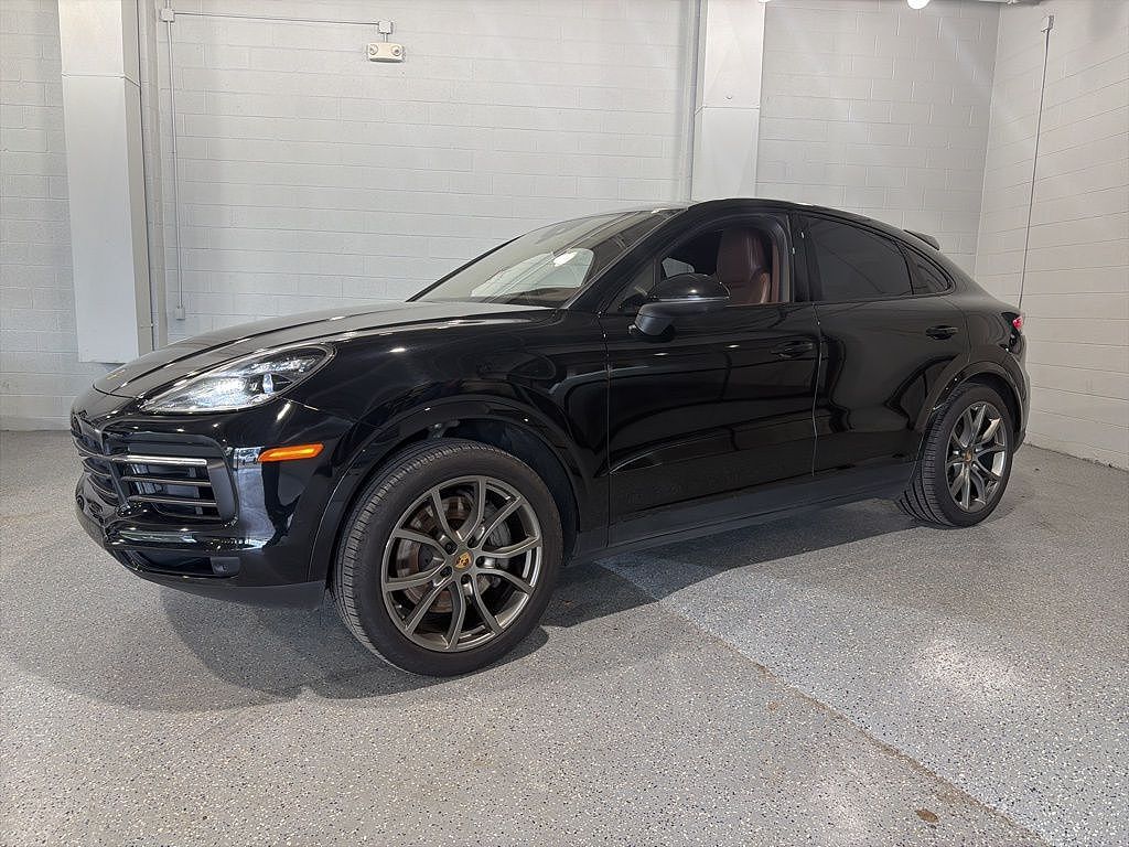 2023 PORSCHE Cayenne
