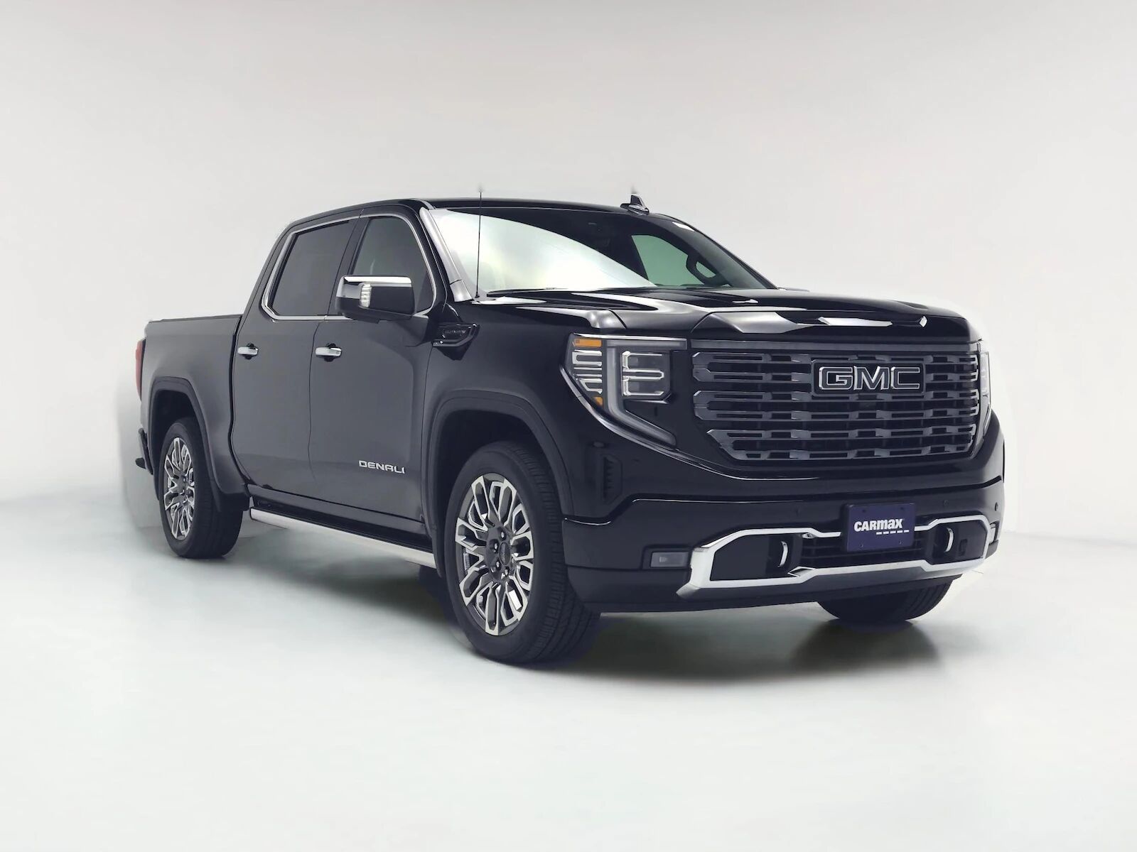 2025 GMC Sierra