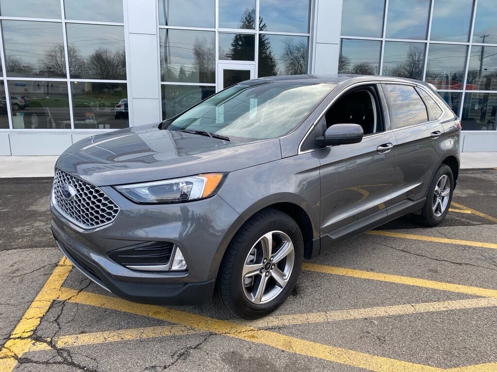 2024 FORD Edge