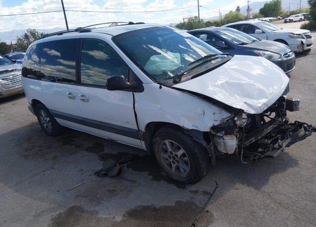1999 PLYMOUTH Voyager