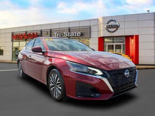 2023 NISSAN Altima