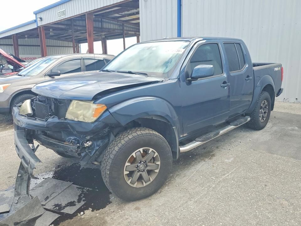 2015 NISSAN Frontier
