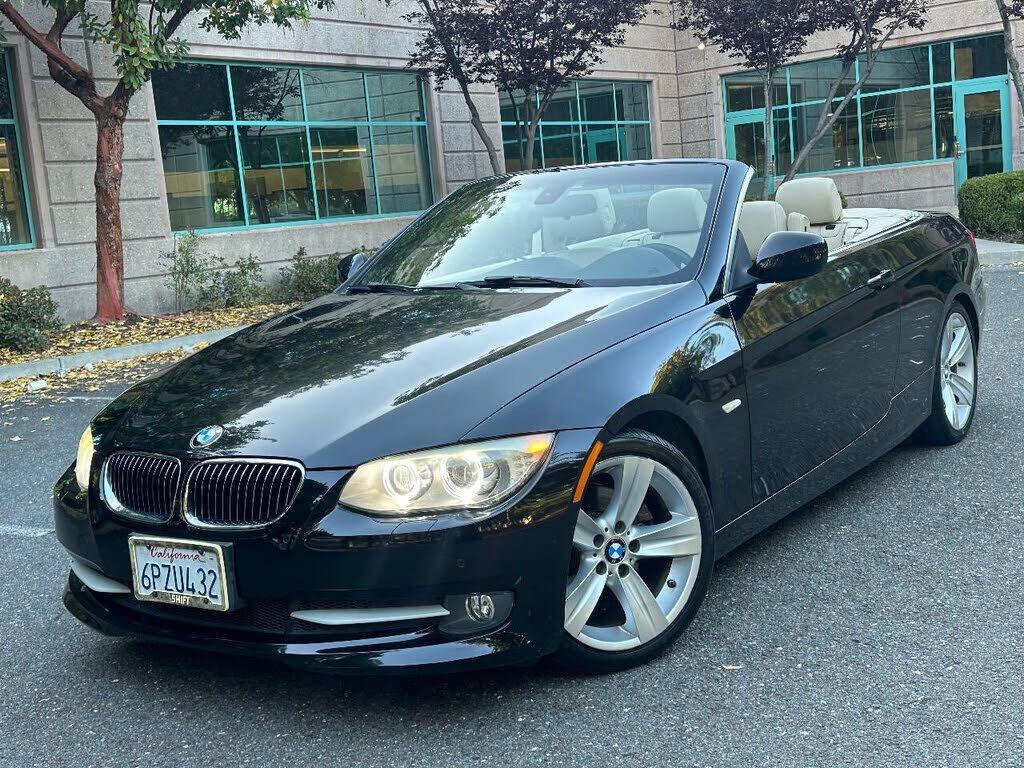 2011 BMW 3 Series