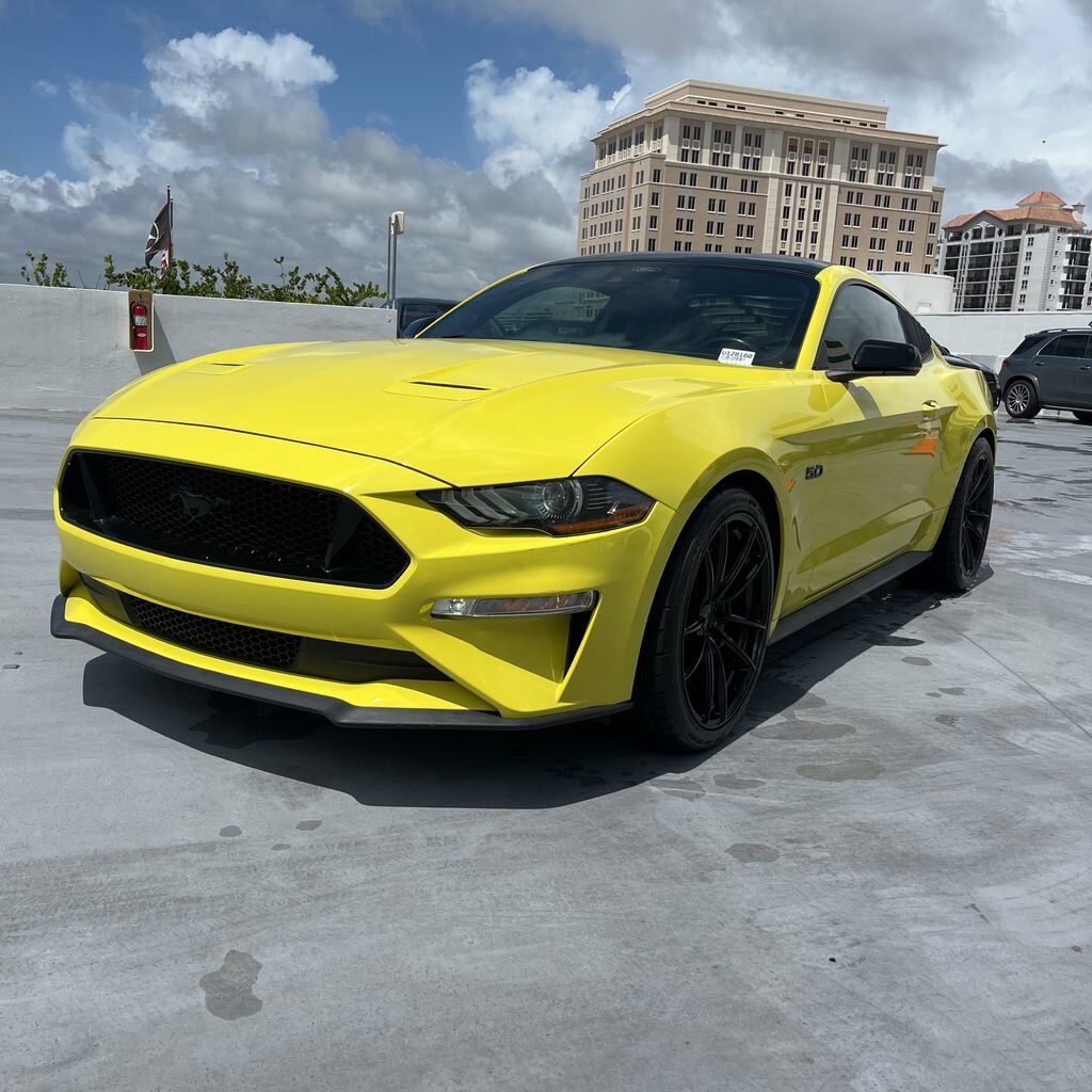 2021 FORD Mustang