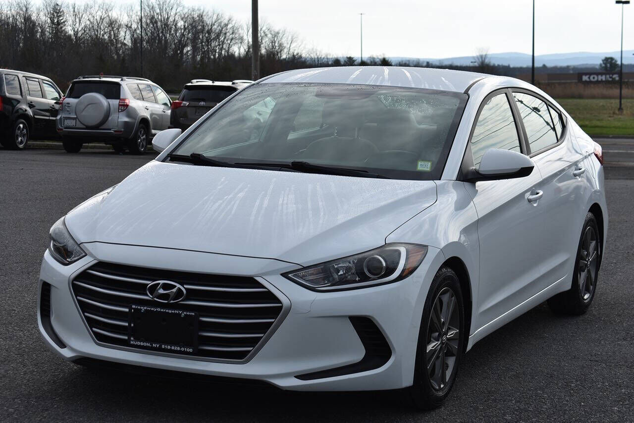 2018 HYUNDAI Elantra