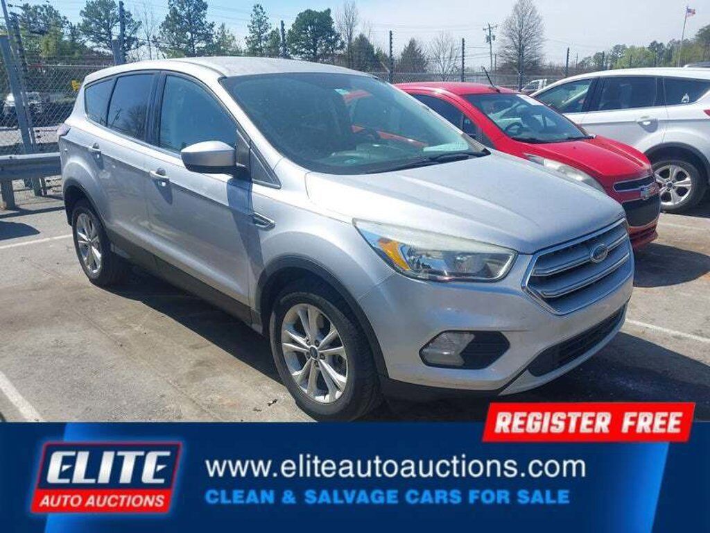 2017 FORD Escape