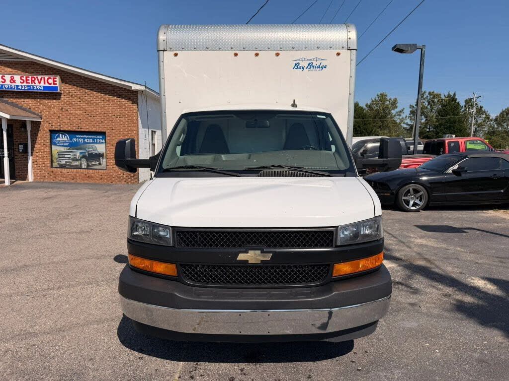 2021 CHEVROLET Express