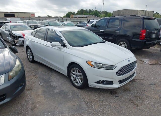 2015 FORD Fusion