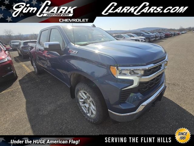 2024 CHEVROLET Silverado