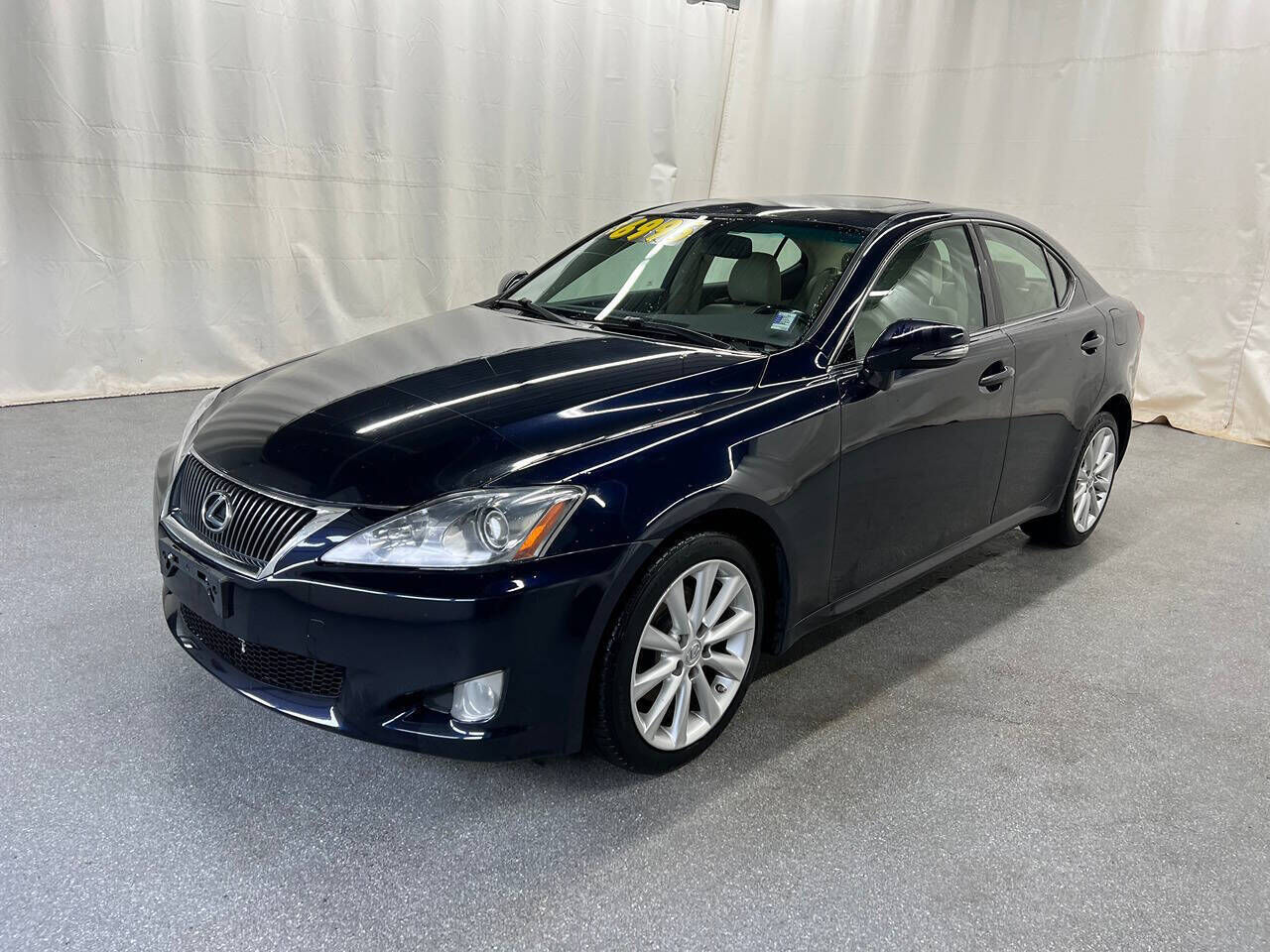 2010 LEXUS IS