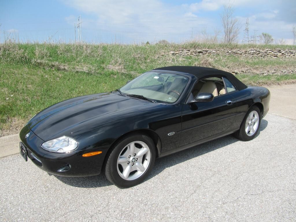 1999 JAGUAR XK8