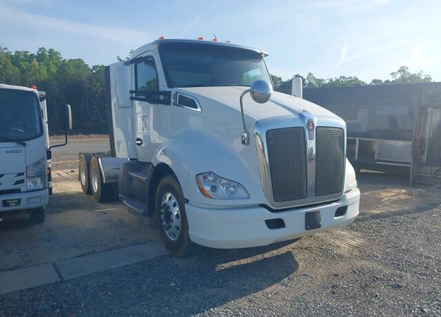 2020 KENWORTH T680